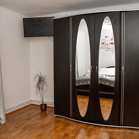 Apartament Panoramic La Casa In Comuna Răşinari Εξωτερικό φωτογραφία